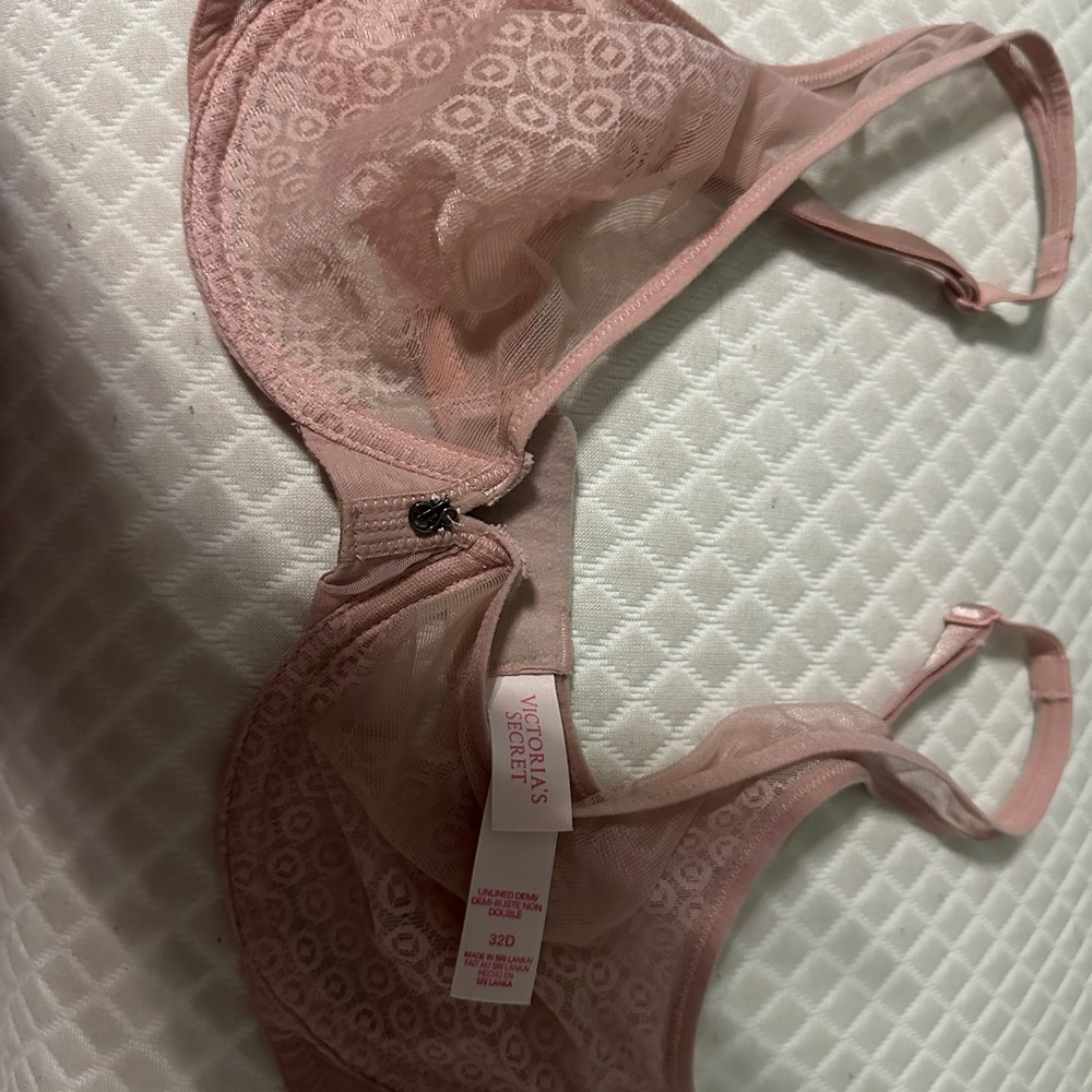 Victoria's Secret Blush Sheer Bra
